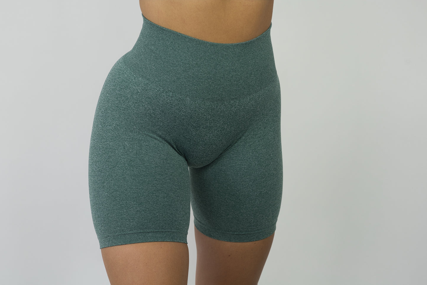 Curve Shorts - Grün