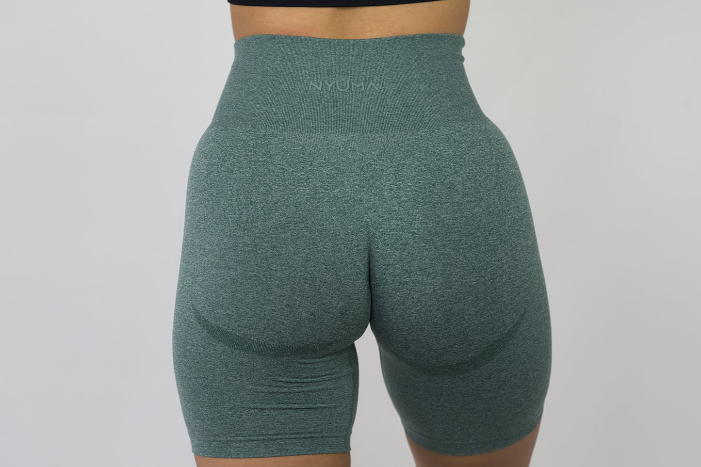 Curve Shorts - Grün